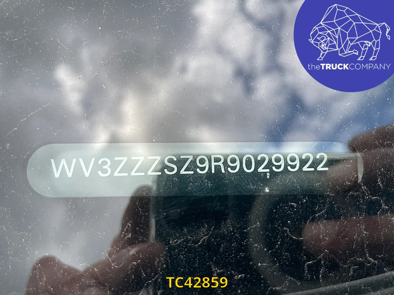 Volkswagen Crafter 2.0 TDI BOX + LIFT - الشاحنات الصغيرة صندوق مغلق: صور 3 Volkswagen Crafter 2.0 TDI BOX + LIFT - الشاحنات الصغيرة صندوق مغلق: صور 3