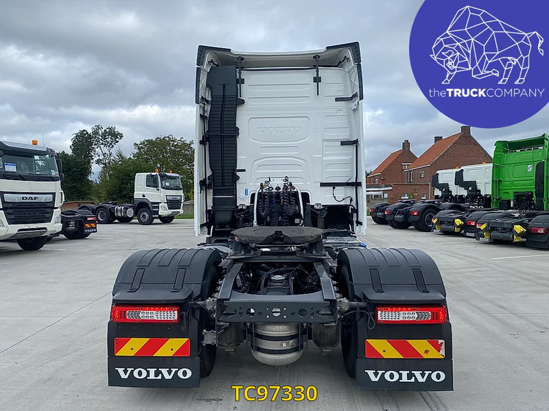 Volvo FH 500 - شاحنة جرار: صور 4 Volvo FH 500 - شاحنة جرار: صور 4