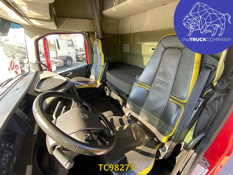 Volvo FH 550 - شاحنة جرار: صور 2 Volvo FH 550 - شاحنة جرار: صور 2