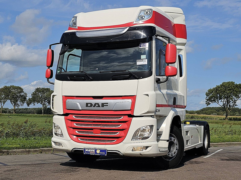 DAF CF 450 SPACECAB SKIRTS - شاحنة جرار: صور 1 DAF CF 450 SPACECAB SKIRTS - شاحنة جرار: صور 1