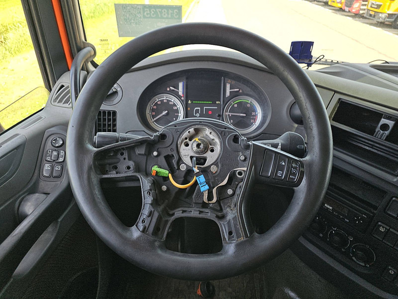 شاحنة جرار DAF XF 440 SPACECAB MANUAL: صور 10