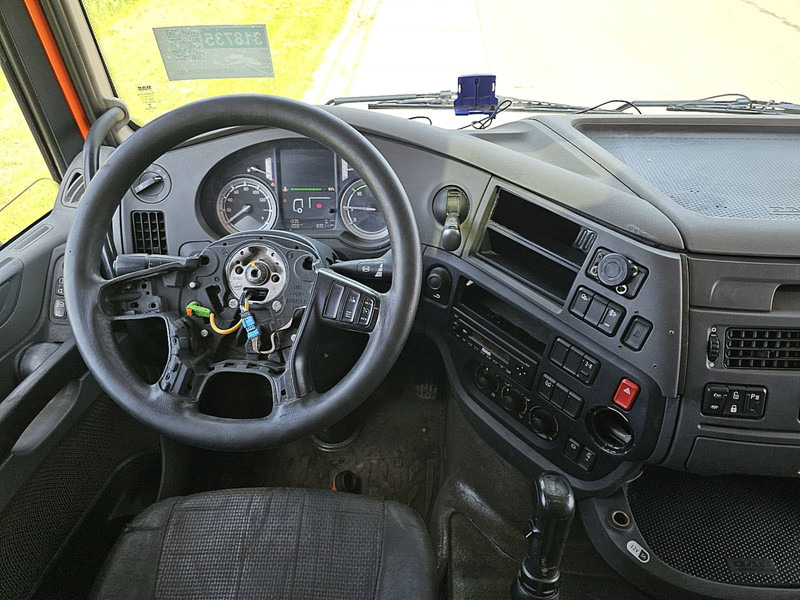 شاحنة جرار DAF XF 440 SPACECAB MANUAL: صور 8