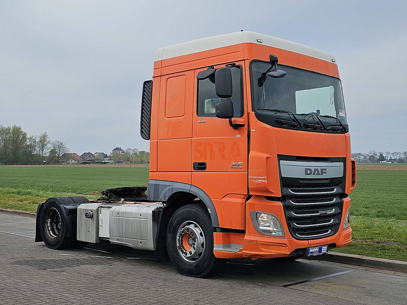 DAF XF 440 - شاحنة جرار: صور 5 DAF XF 440 - شاحنة جرار: صور 5