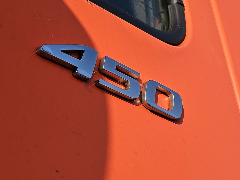 شاحنة جرار DAF XF 450: صور 16