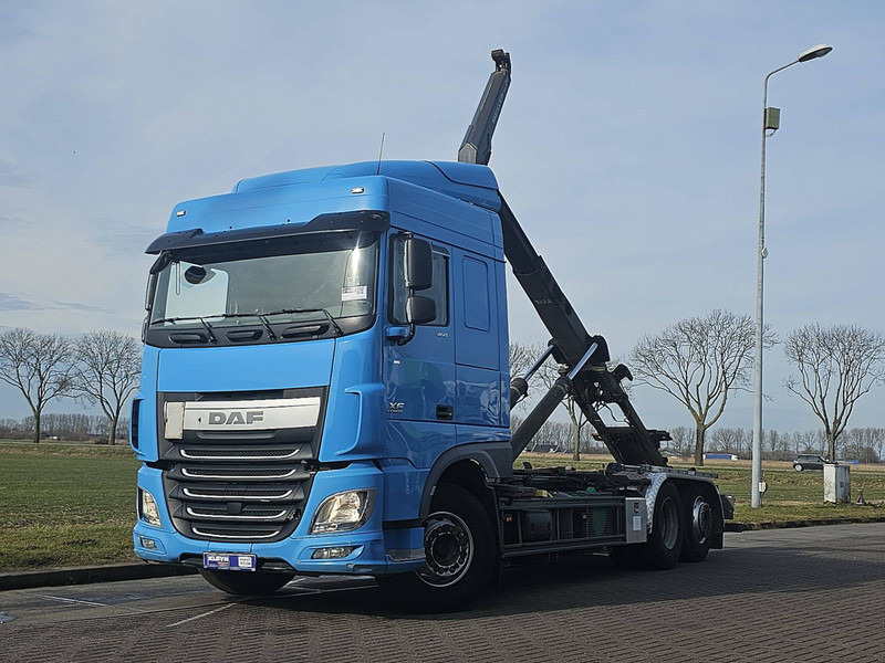 DAF XF 460 6X2 INTARDER - شاحنة ذات الخطاف: صور 1 DAF XF 460 6X2 INTARDER - شاحنة ذات الخطاف: صور 1