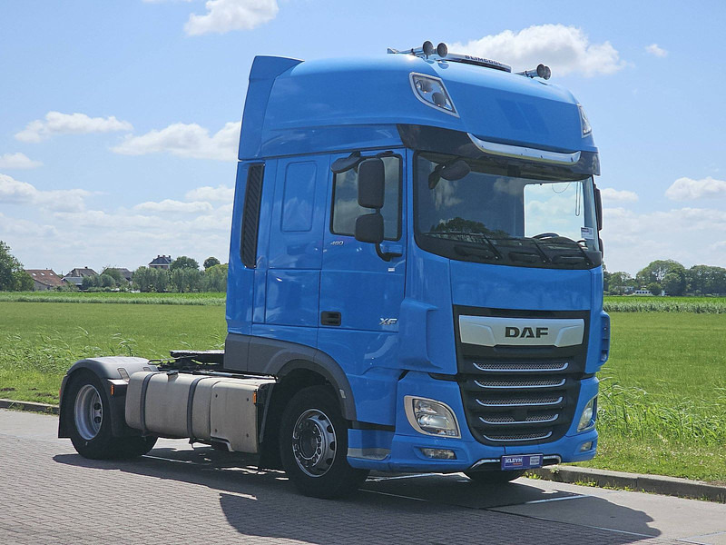 شاحنة جرار DAF XF 480: صور 5