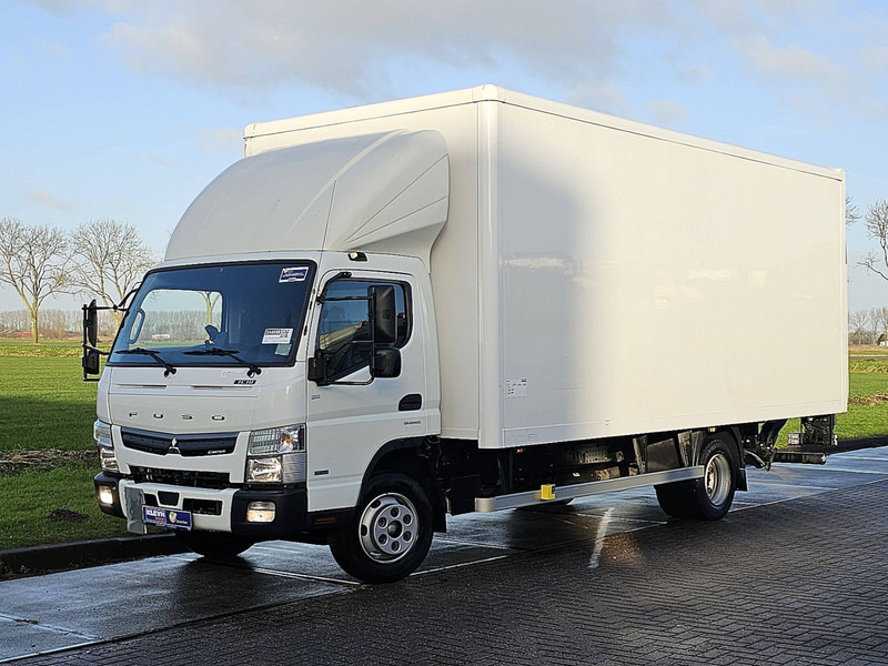 FUSO 7C18 CANTER AIRCO 3180KG PAYLOAD - بصندوق مغلق شاحنة: صور 2 FUSO 7C18 CANTER AIRCO 3180KG PAYLOAD - بصندوق مغلق شاحنة: صور 2
