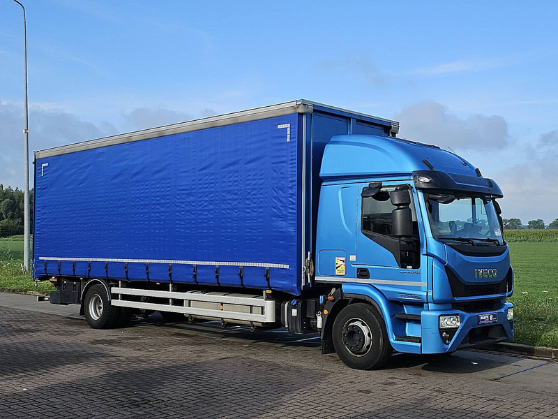 Iveco 150E30 EUROCARGO Sleepcab,Edscha - شاحنة ستارة: صور 5 Iveco 150E30 EUROCARGO Sleepcab,Edscha - شاحنة ستارة: صور 5
