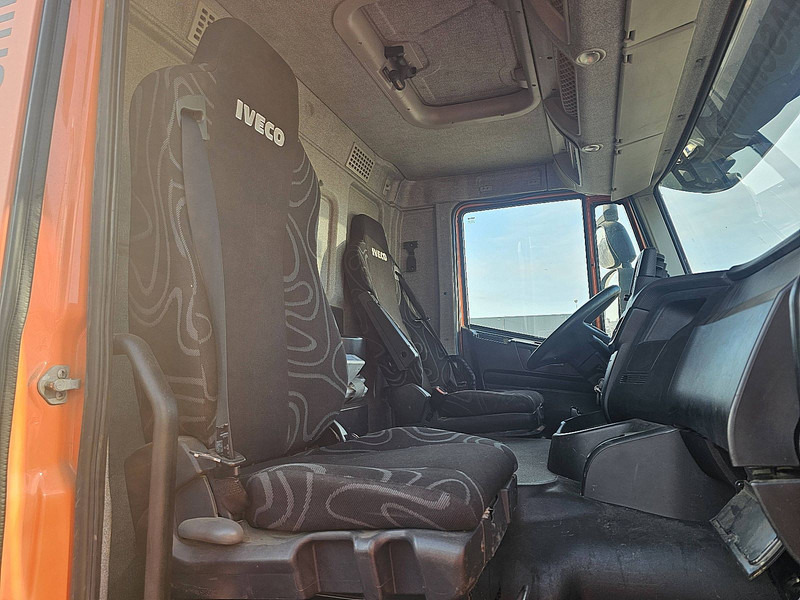 Iveco AD260S46 STRALIS MACHNINE TR. + CRANE - شاحنة نقل سيارات شاحنة, شاحنة كرين: صور 5 Iveco AD260S46 STRALIS MACHNINE TR. + CRANE - شاحنة نقل سيارات شاحنة, شاحنة كرين: صور 5