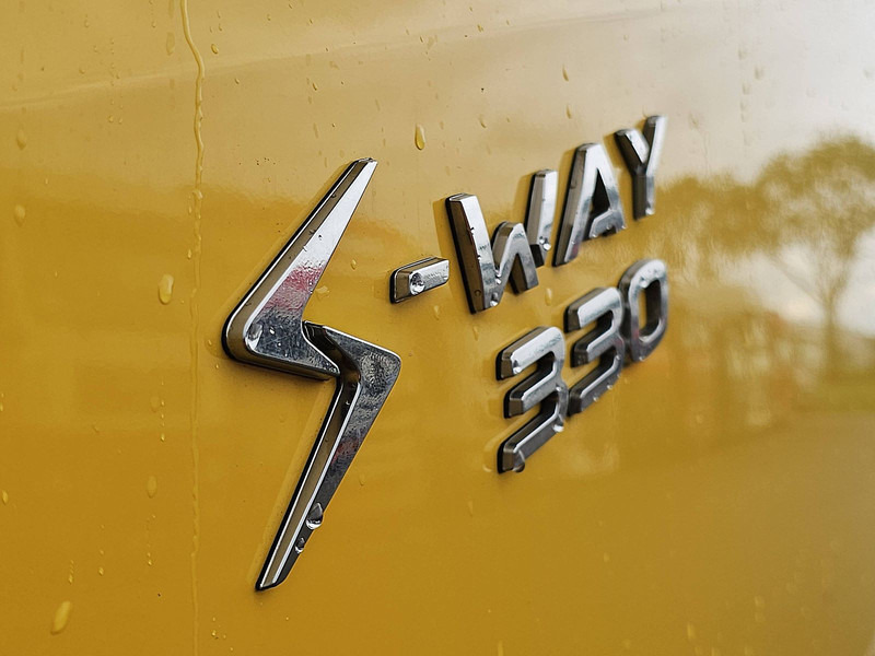 بصندوق مغلق شاحنة Iveco S-WAY AD190S33 2T TAILLIFT AIRCO: صور 15