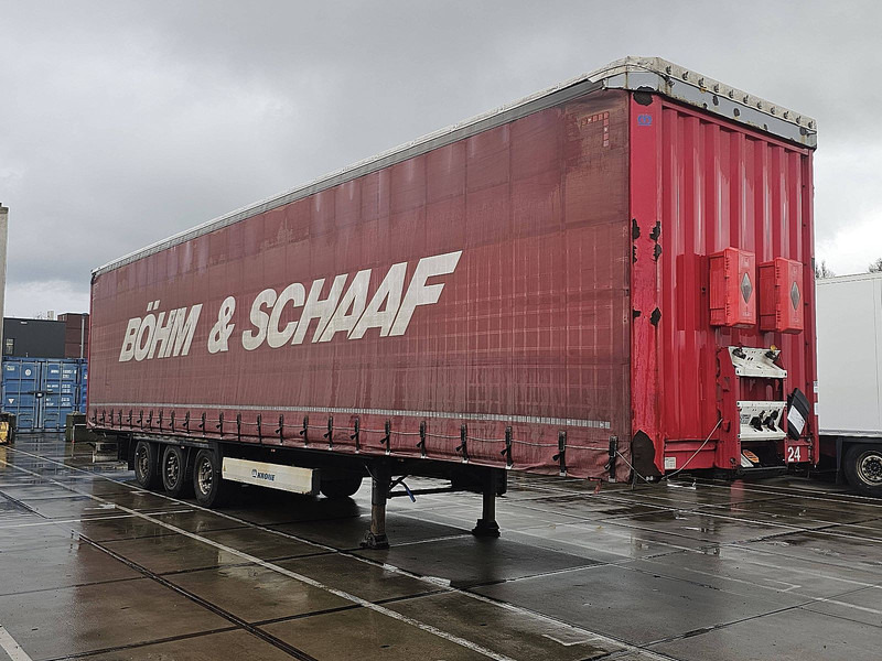 Krone SD - الخيمة نصف مقطورة: صور 3 Krone SD - الخيمة نصف مقطورة: صور 3