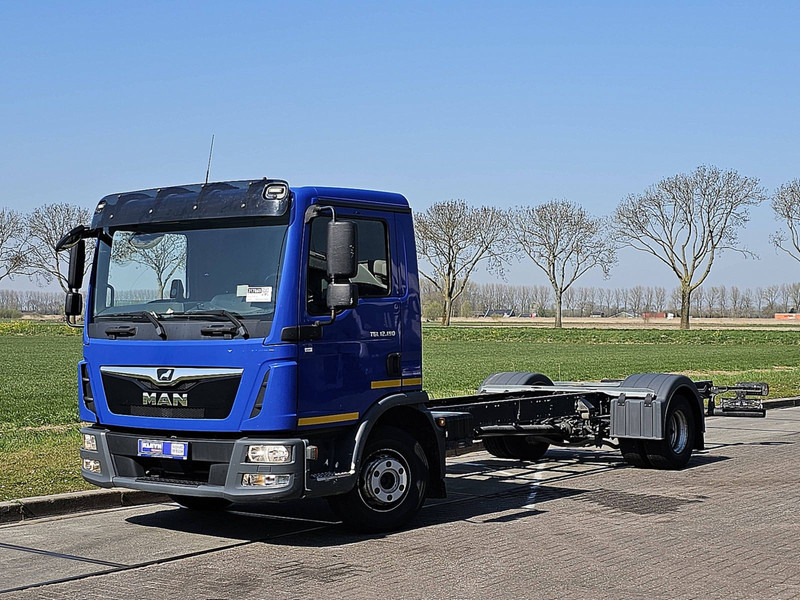 MAN 12.190 TGL BL AIRCO WB 485 - الشاسيه شاحنة: صور 2 MAN 12.190 TGL BL AIRCO WB 485 - الشاسيه شاحنة: صور 2