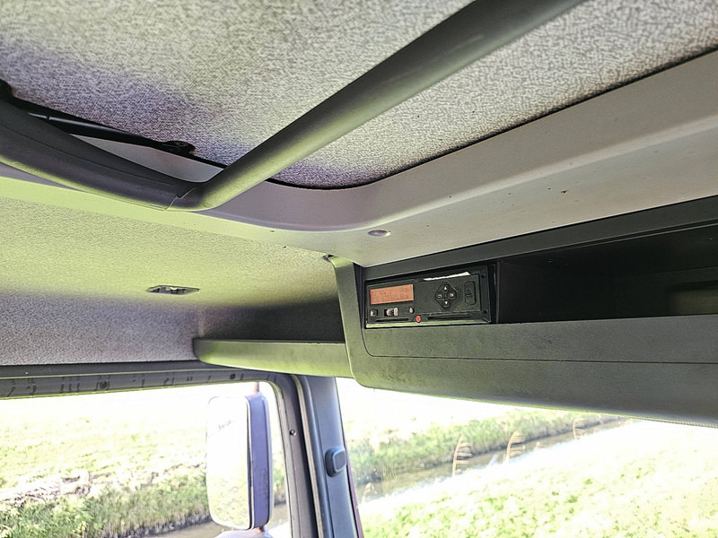 مبردة شاحنة MAN 18.250 TGM MULTI TEMP TAILLIFT: صور 9