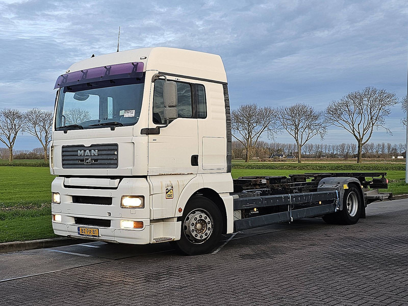 MAN 18.400 TGA XLX LIFT 508DKM NL-T - شاحنات الحاويات/ جسم علوي قابل للتغيير شاحنة: صور 2 MAN 18.400 TGA XLX LIFT 508DKM NL-T - شاحنات الحاويات/ جسم علوي قابل للتغيير شاحنة: صور 2