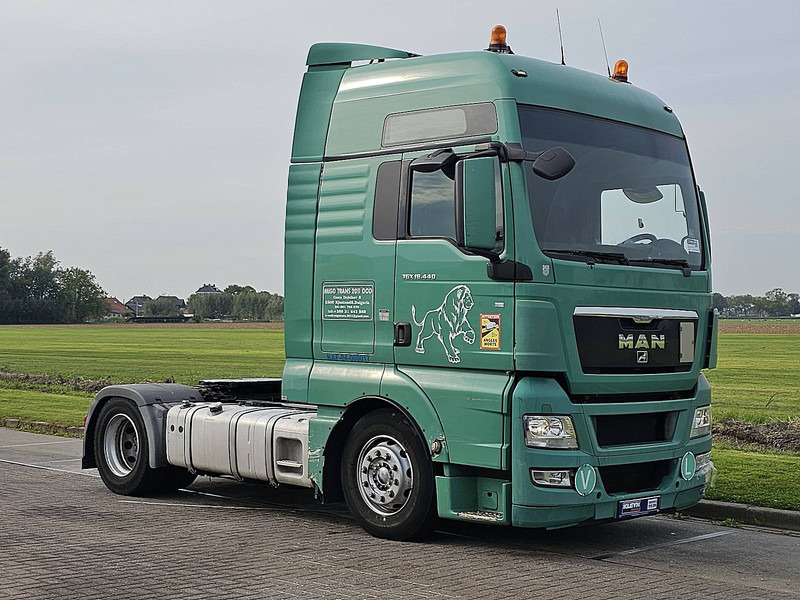 MAN 18.440 TGX - شاحنة جرار: صور 5 MAN 18.440 TGX - شاحنة جرار: صور 5