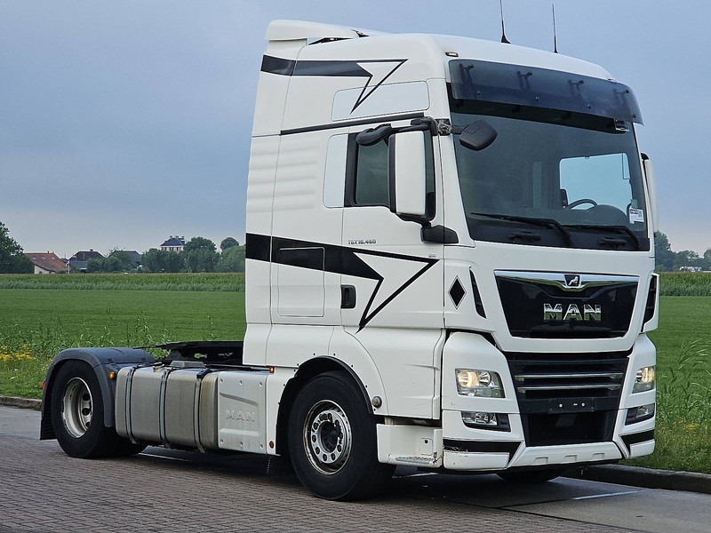 MAN 18.460 TGX XXL 2XTANK NIGHT A/C - شاحنة جرار: صور 5 MAN 18.460 TGX XXL 2XTANK NIGHT A/C - شاحنة جرار: صور 5