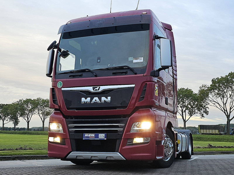 MAN 18.460 TGX - شاحنة جرار: صور 1 MAN 18.460 TGX - شاحنة جرار: صور 1