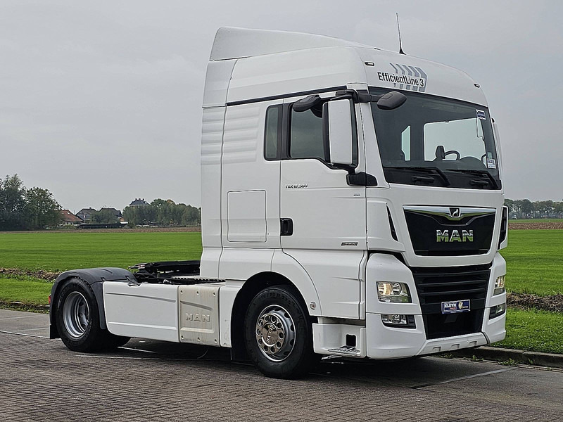 MAN 18.500 TGX XLX - شاحنة جرار: صور 5 MAN 18.500 TGX XLX - شاحنة جرار: صور 5