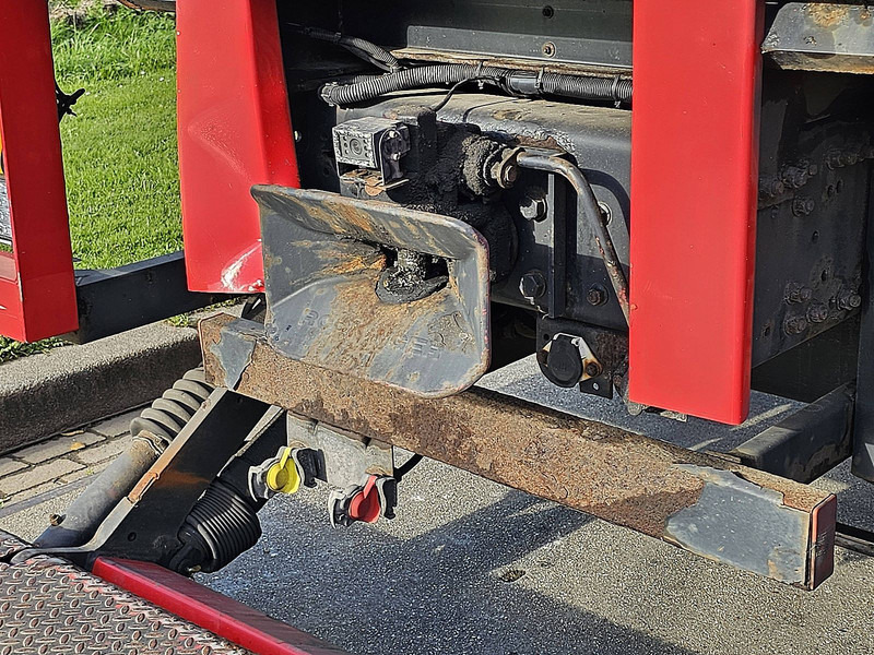 بصندوق مغلق شاحنة MAN 26.320 TGS: صور 17 بصندوق مغلق شاحنة MAN 26.320 TGS: صور 17