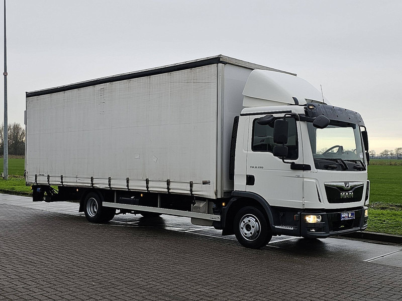 MAN 8.220 TGL AIRCO LIFT BOX 7.1M - شاحنة ستارة: صور 5 MAN 8.220 TGL AIRCO LIFT BOX 7.1M - شاحنة ستارة: صور 5