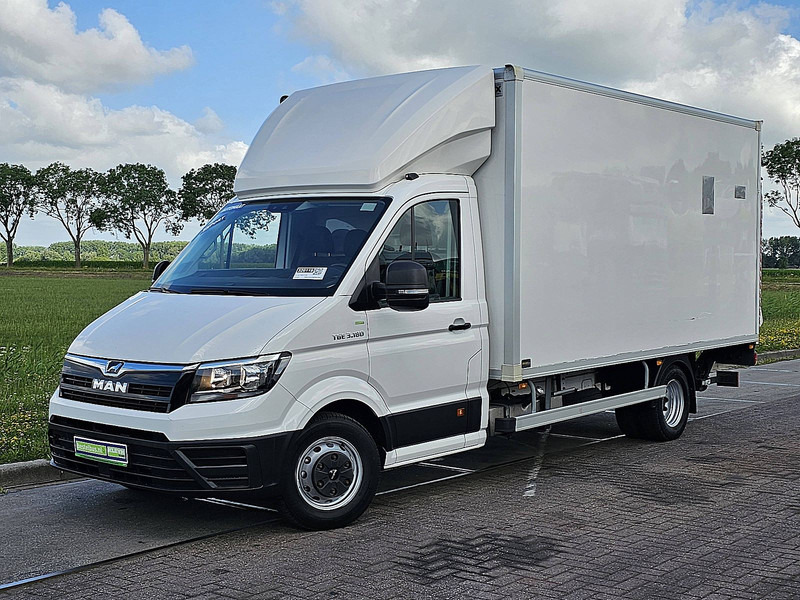 MAN TGE 5.180 ac automaat EURO6 - الشاحنات الصغيرة صندوق مغلق: صور 2 MAN TGE 5.180 ac automaat EURO6 - الشاحنات الصغيرة صندوق مغلق: صور 2