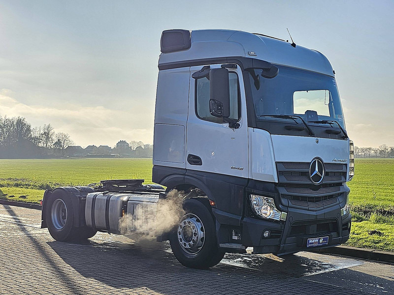Mercedes-Benz ACTROS 1846 LS Stream 2,50 - شاحنة جرار: صور 5 Mercedes-Benz ACTROS 1846 LS Stream 2,50 - شاحنة جرار: صور 5