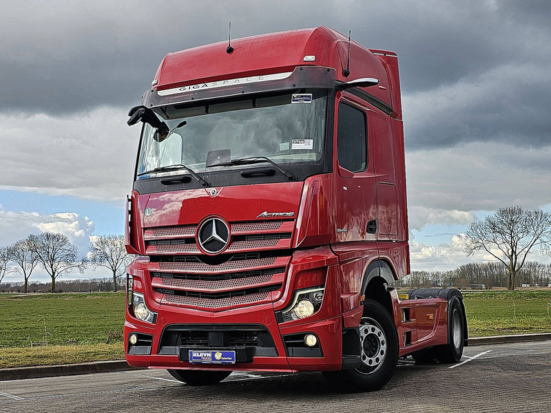 Mercedes-Benz ACTROS 1848 LS MP5 GIGASPACE - شاحنة جرار: صور 1 Mercedes-Benz ACTROS 1848 LS MP5 GIGASPACE - شاحنة جرار: صور 1