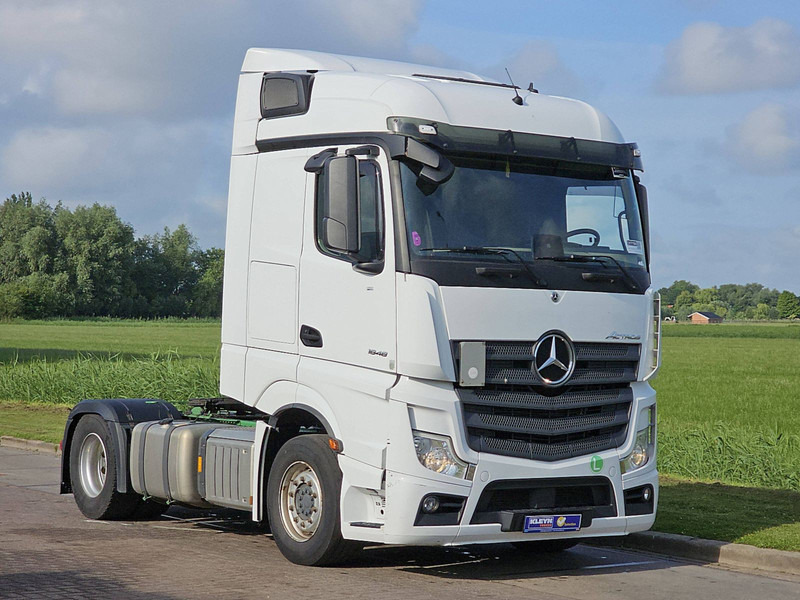 Mercedes-Benz ACTROS 1848 LS STR.SP. RET. 2X TANK - شاحنة جرار: صور 5 Mercedes-Benz ACTROS 1848 LS STR.SP. RET. 2X TANK - شاحنة جرار: صور 5