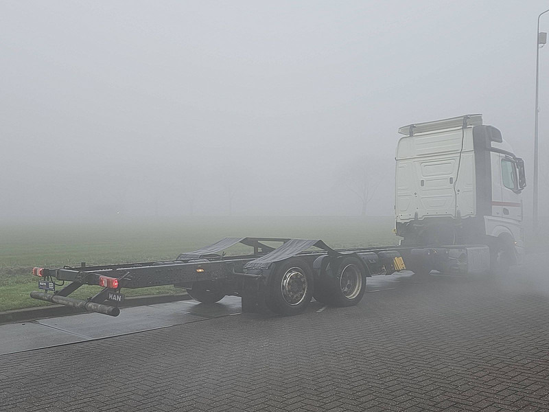 Mercedes-Benz ACTROS 2540 - الشاسيه شاحنة: صور 3 Mercedes-Benz ACTROS 2540 - الشاسيه شاحنة: صور 3