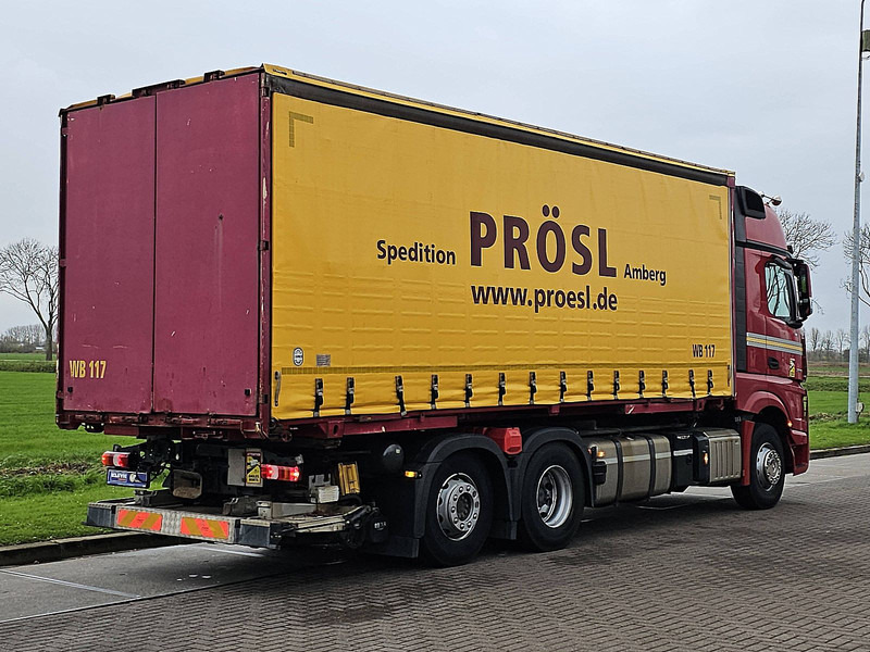 Mercedes-Benz ACTROS 2551 - شاحنة ستارة: صور 3 Mercedes-Benz ACTROS 2551 - شاحنة ستارة: صور 3