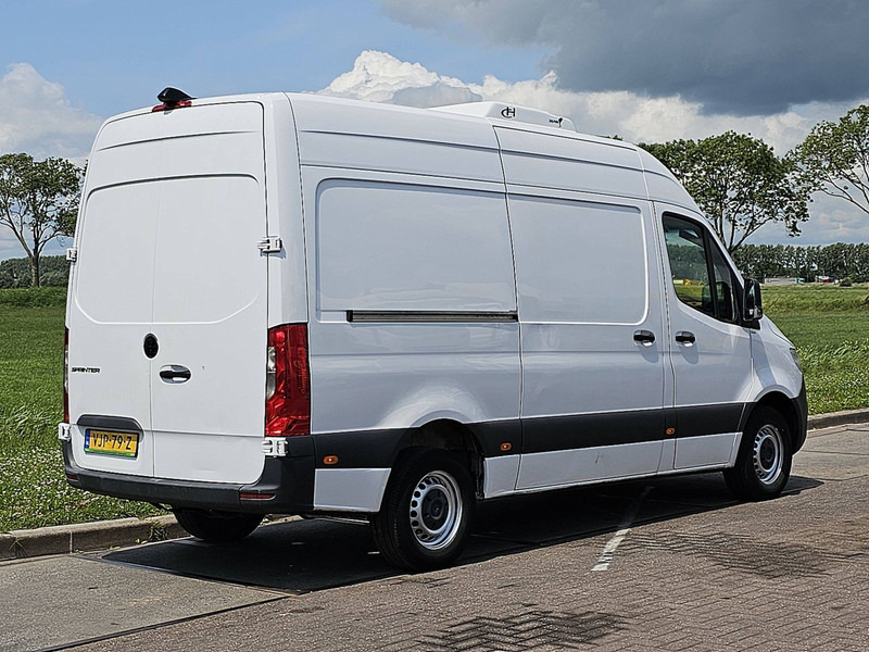Mercedes-Benz Sprinter 315 CDI FRIGO AUT. - الشاحنات الصغيرة المبردة: صور 3 Mercedes-Benz Sprinter 315 CDI FRIGO AUT. - الشاحنات الصغيرة المبردة: صور 3