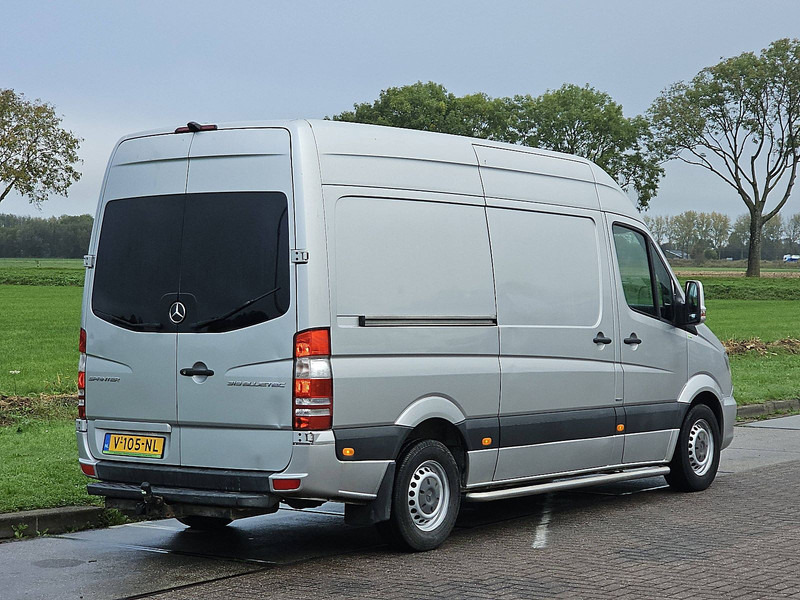 Mercedes-Benz Sprinter 319 ac v6 3.0ltr EURO6! - فان المدمجة: صور 3 Mercedes-Benz Sprinter 319 ac v6 3.0ltr EURO6! - فان المدمجة: صور 3