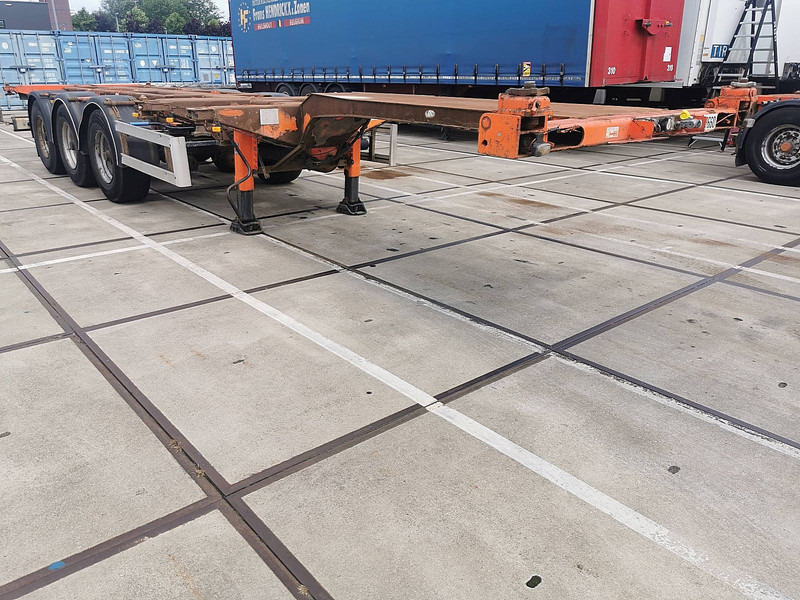 Nooteboom FT 43 03 V lift axle; BPW - شاحنات الحاويات/ جسم علوي قابل للتغيير نصف مقطورة: صور 3 Nooteboom FT 43 03 V lift axle; BPW - شاحنات الحاويات/ جسم علوي قابل للتغيير نصف مقطورة: صور 3