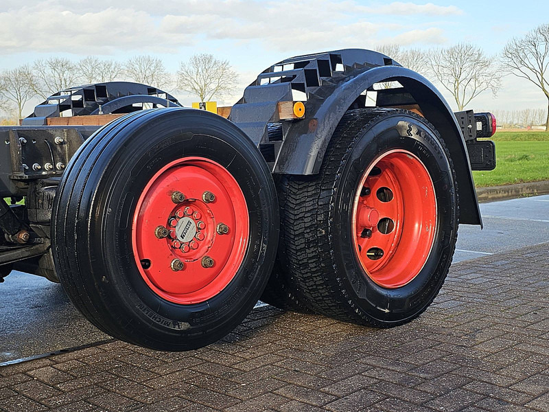 الشاسيه شاحنة Scania P450: صور 17 الشاسيه شاحنة Scania P450: صور 17