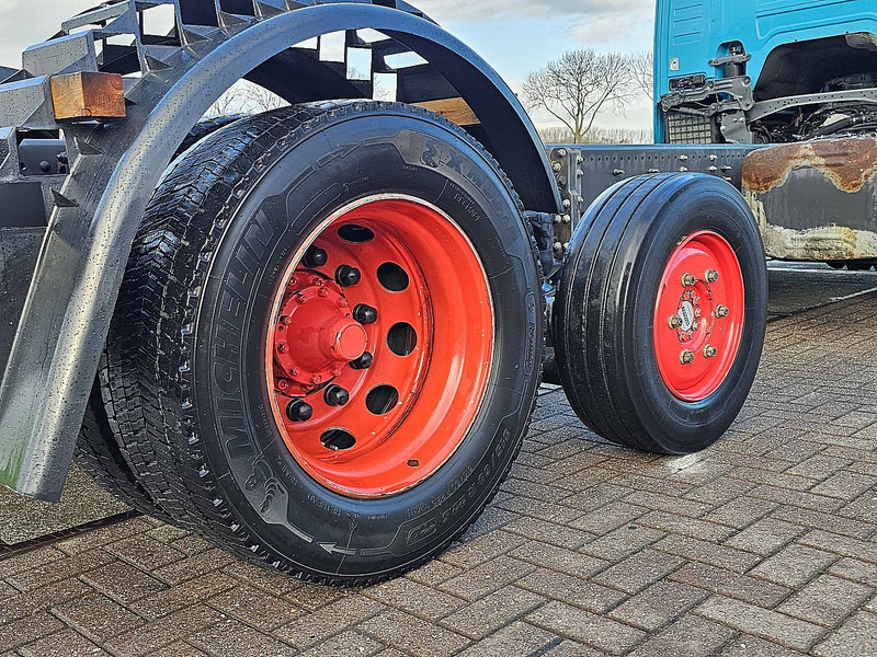 الشاسيه شاحنة Scania P450: صور 16 الشاسيه شاحنة Scania P450: صور 16