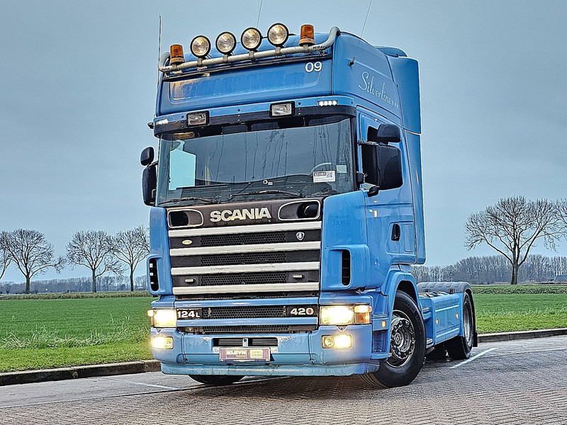 Scania R124.420 - شاحنة جرار: صور 1 Scania R124.420 - شاحنة جرار: صور 1
