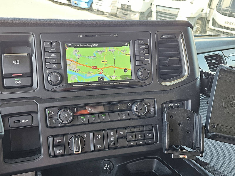 شاحنة جرار Scania R450 6X2*4NB RET. LEATHER: صور 12