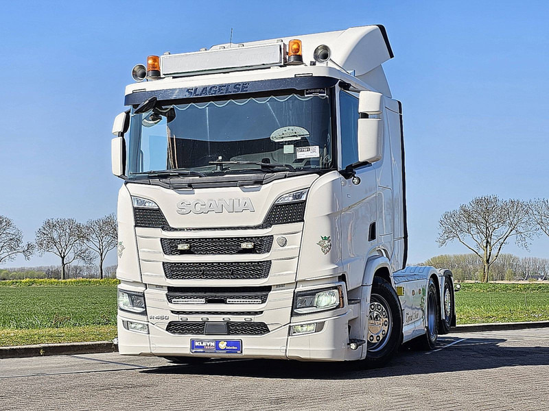 Scania R450 6X2*4NB RET. LEATHER - شاحنة جرار: صور 1 Scania R450 6X2*4NB RET. LEATHER - شاحنة جرار: صور 1