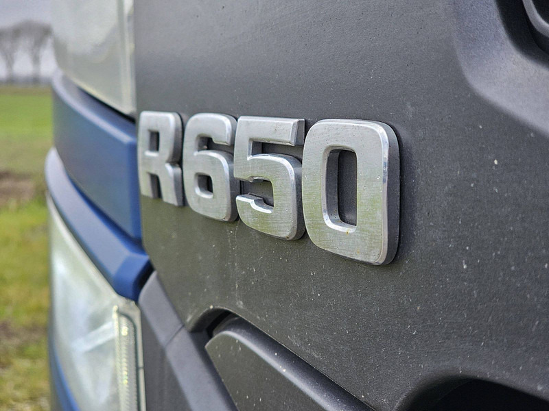 شاحنة جرار Scania R650 6X4 RETARDER LED: صور 17