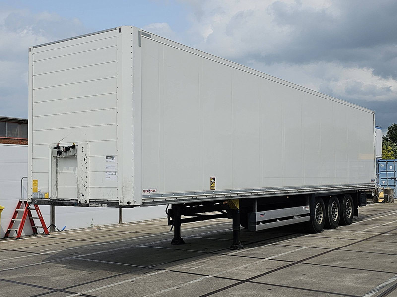 Schmitz Cargobull SCB*S3B - بصندوق مغلق نصف مقطورة: صور 1 Schmitz Cargobull SCB*S3B - بصندوق مغلق نصف مقطورة: صور 1