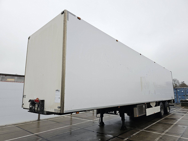 Van Eck U T-2 I - بصندوق مغلق نصف مقطورة: صور 1 Van Eck U T-2 I - بصندوق مغلق نصف مقطورة: صور 1