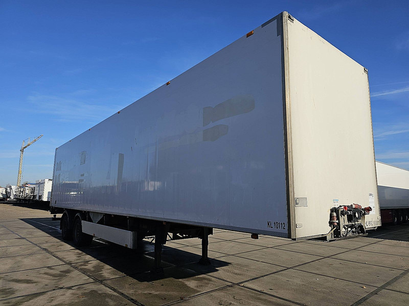 Van Eck U T-2 I - بصندوق مغلق نصف مقطورة: صور 3 Van Eck U T-2 I - بصندوق مغلق نصف مقطورة: صور 3