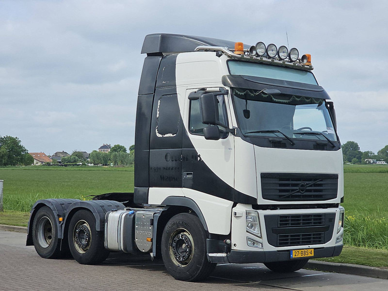 Volvo FH 13.420 - شاحنة جرار: صور 5 Volvo FH 13.420 - شاحنة جرار: صور 5