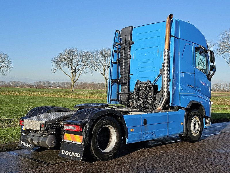 Volvo FH 460 PTO SKIRTS VEB+ - شاحنة جرار: صور 3 Volvo FH 460 PTO SKIRTS VEB+ - شاحنة جرار: صور 3