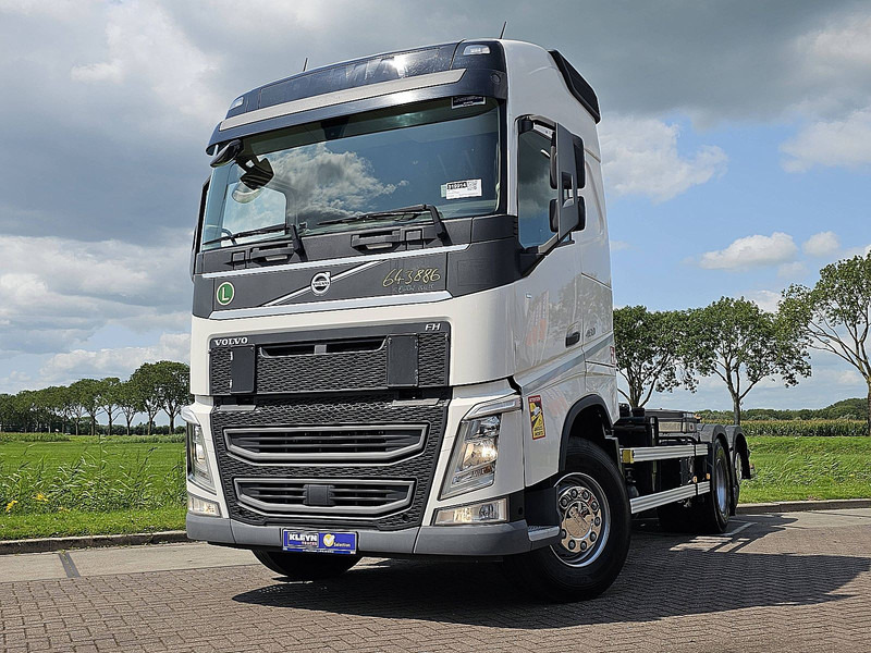 Volvo FH 460 - شاحنة ذات الخطاف: صور 1 Volvo FH 460 - شاحنة ذات الخطاف: صور 1