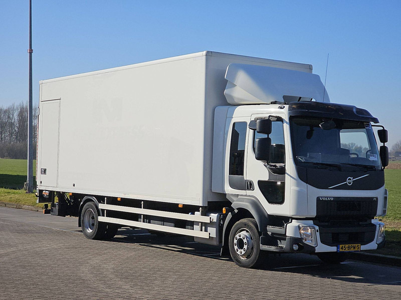 Volvo FL 220.12 - بصندوق مغلق شاحنة: صور 5 Volvo FL 220.12 - بصندوق مغلق شاحنة: صور 5