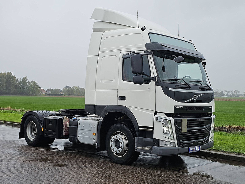 Volvo FM 460 GLOBETROTTER ADR - شاحنة جرار: صور 5 Volvo FM 460 GLOBETROTTER ADR - شاحنة جرار: صور 5