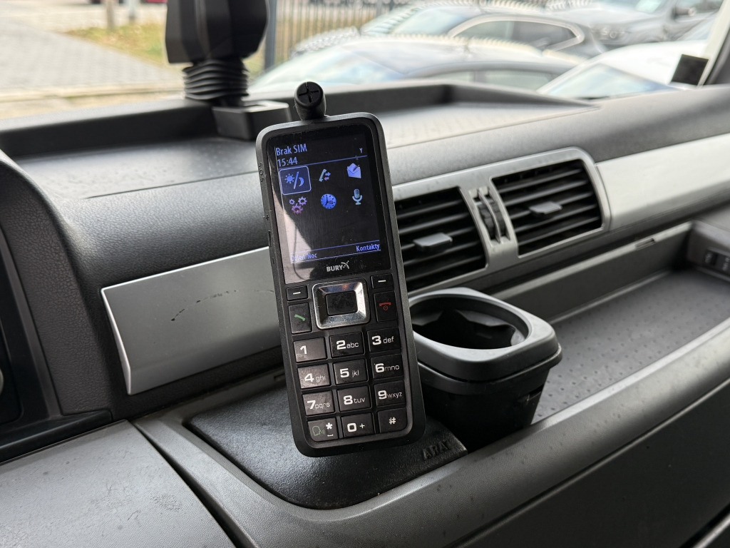 MAN TGX 18.440 XLX MEGA Klimaauto Motorbremse 2xTank - شاحنة جرار: صور 3 MAN TGX 18.440 XLX MEGA Klimaauto Motorbremse 2xTank - شاحنة جرار: صور 3