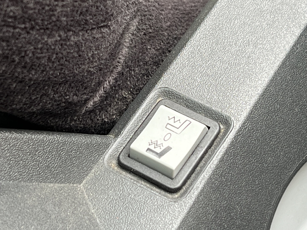 Mercedes-Benz Actros 1841 MP2 Klima Retarder Kühlbox EPS+Pedal - شاحنة جرار: صور 4 Mercedes-Benz Actros 1841 MP2 Klima Retarder Kühlbox EPS+Pedal - شاحنة جرار: صور 4