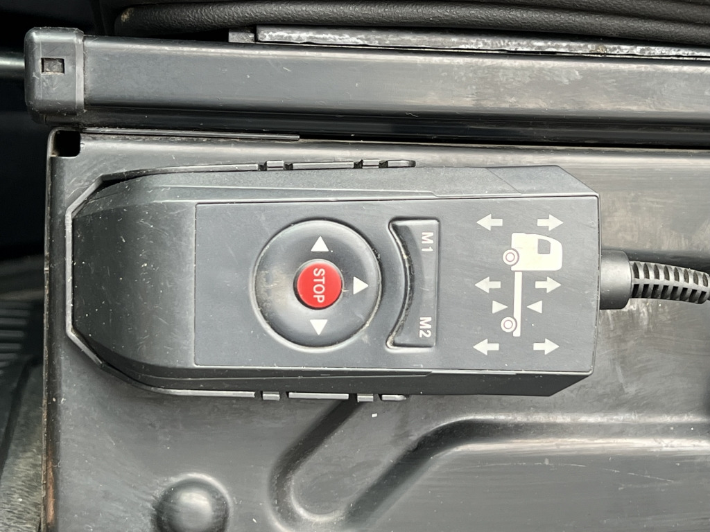Mercedes-Benz Actros 1843 Euro6 Klimaanlage 2xTank Motorbremse - شاحنة جرار: صور 5 Mercedes-Benz Actros 1843 Euro6 Klimaanlage 2xTank Motorbremse - شاحنة جرار: صور 5
